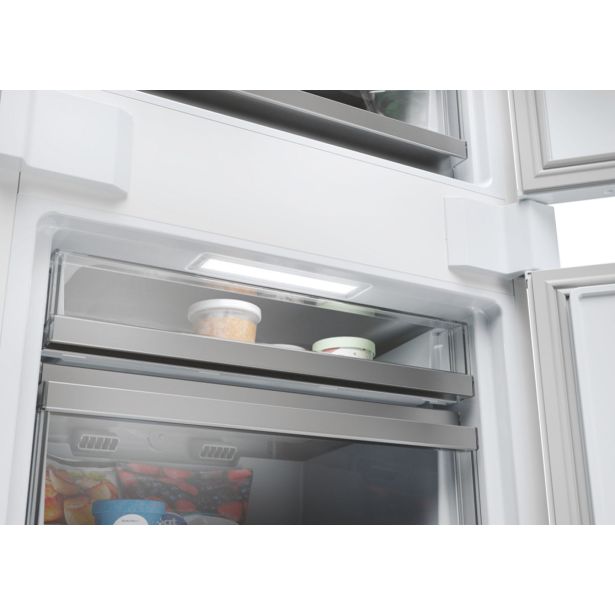 HLADILNIK IN ZAMRZOVALNIK HAIER HBW7519CF