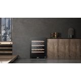 HLADILNA VITRINA HISENSE RW3N122GSLF