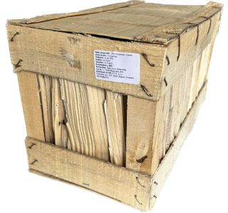 DRVA TRSKE V LESENEM ZABOJČKU 10.71 DM3